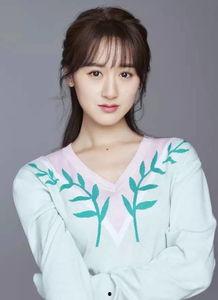 娱乐吃瓜酱袁冰妍,娱乐吃瓜酱的甜蜜瓜田之旅